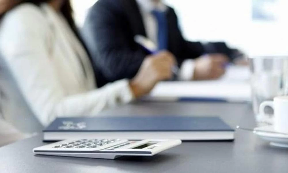 Ποιες ατομικές επιχειρήσεις θα φορολογηθούν μόνο με 4,5% φέτος